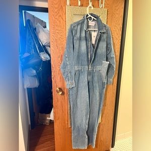 CALVIN KLEIN BLUE DENIM OVERALL JUMPSUIT IN A SIZE LARGE…